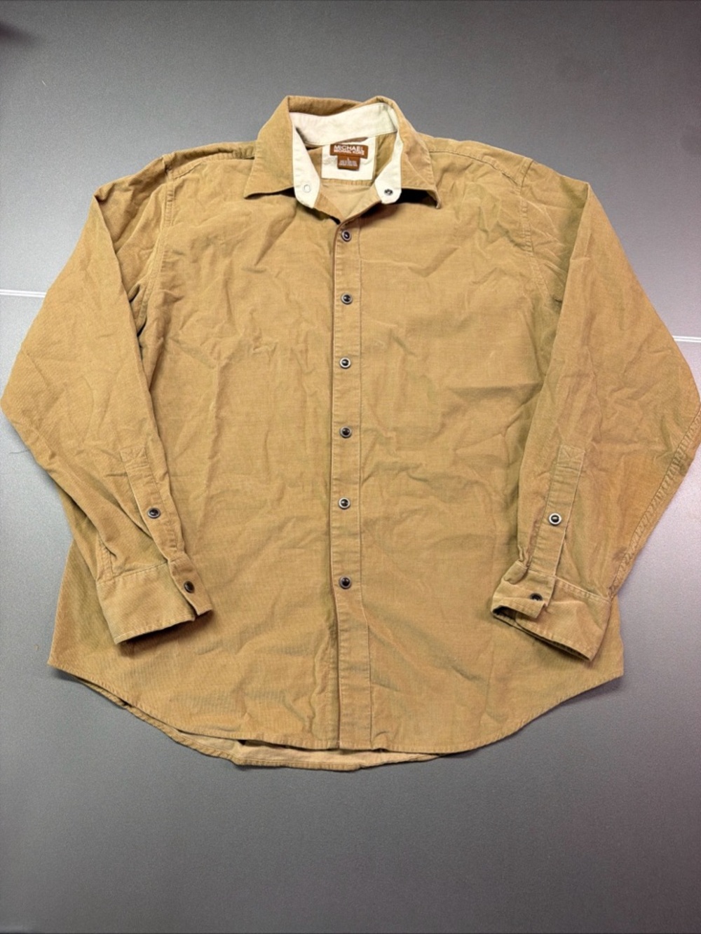 Michael Kors Men's Beige/Tan Long Sleeve Button-Up Shirt Size Large Cotton